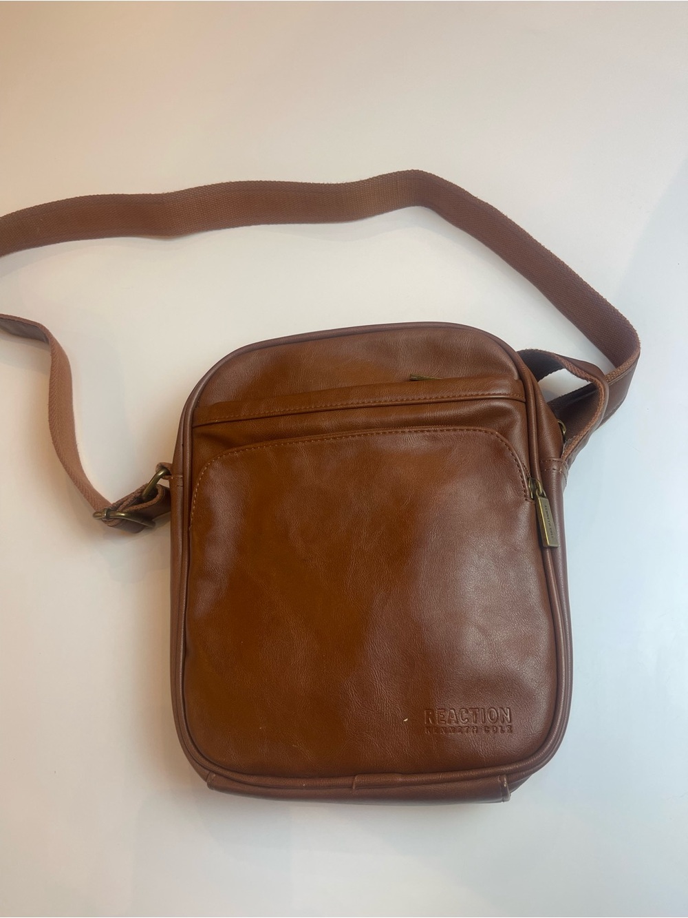 🤎 Reaction Kenneth Cole Brown Crossbody Messenger Bag